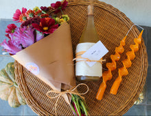 Load image into Gallery viewer, Gracious Host Gift Package