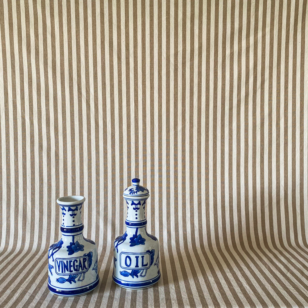 Oil and Vinegar Toile Vessels